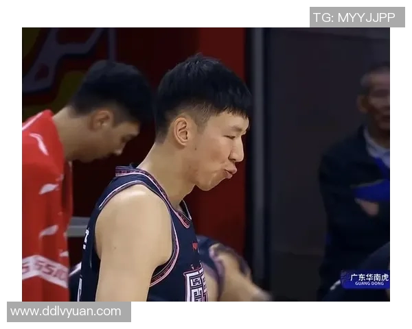 周琦表现低迷仅得4分末节被雪藏无缘出场机会